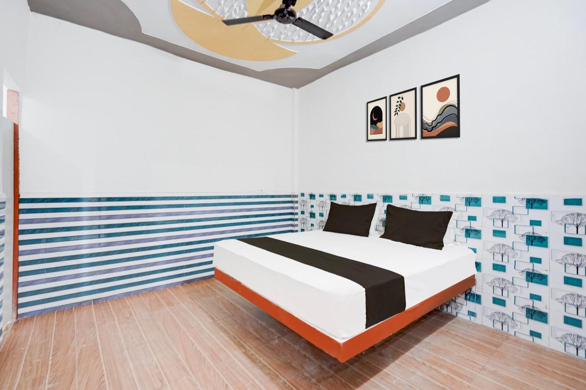Hotel O Golden Bird نويدا المظهر الخارجي الصورة
