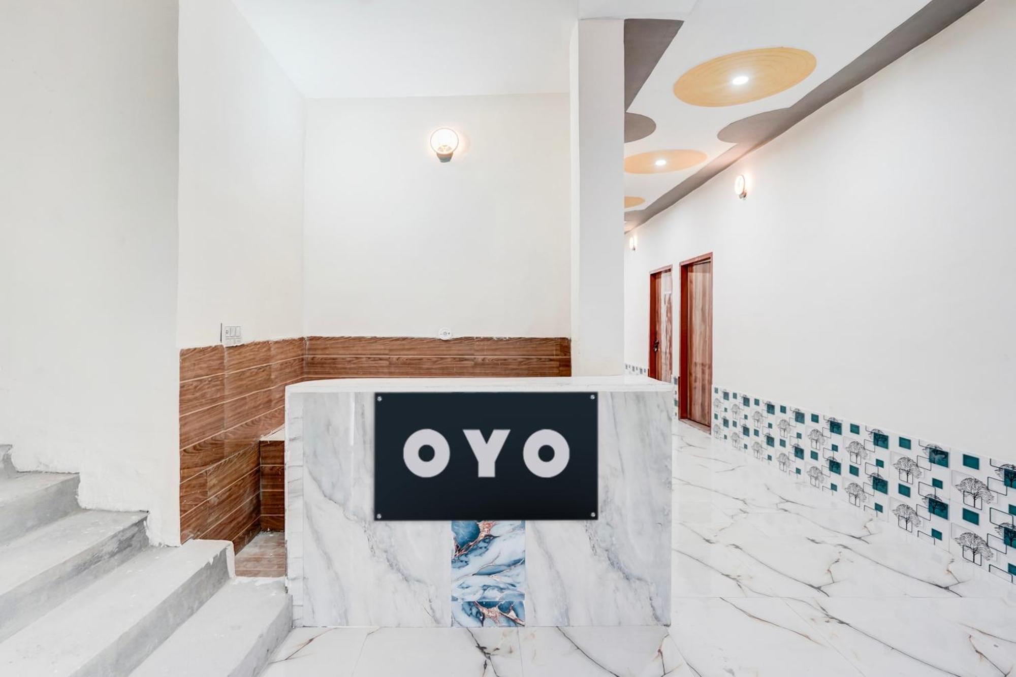 Hotel O Golden Bird نويدا المظهر الخارجي الصورة